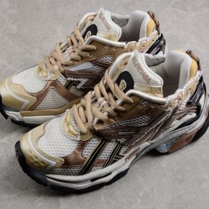 Balenciaga Balanciaga Runner Sneakers