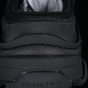 Balenciaga Triple S