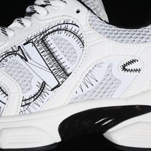 Dior B33