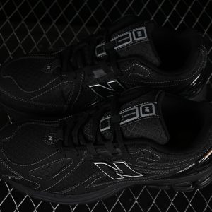 New Balance 1906