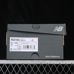 New Balance 230