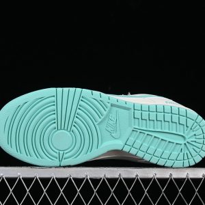 Nike SB Dunk Low Supreme