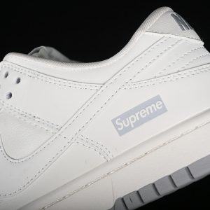 Nike SB Dunk Low Supreme