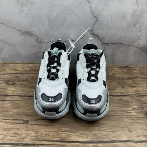 Balenciaga Triple S Sneaker Dadshoe