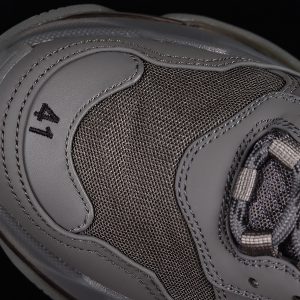 Balenciaga Vg Balenciaga Triple S 3.0 Sneakers