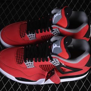 Nike Jordan 4