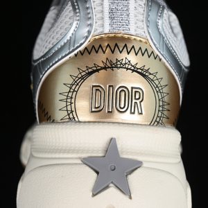 Dior B33