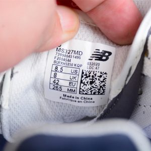 New Balance 230