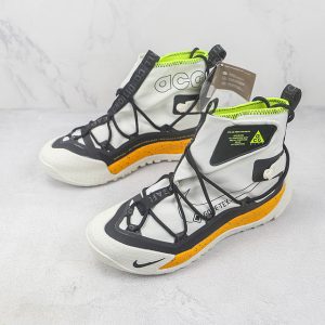 Nike ACG