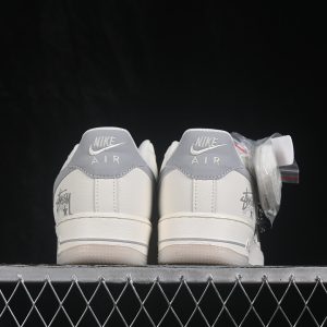 Nike Air Force 1 Low Casual Sneakers