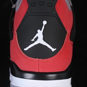 Nike Jordan 4