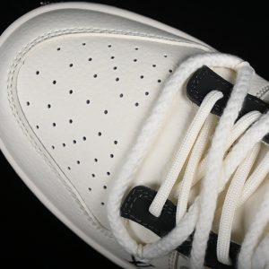 Nike SB Dunk Low Lv