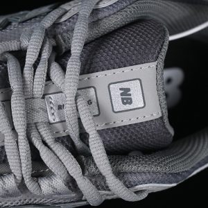 New Balance 1906