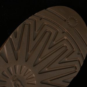 Ugg Mini Bailey Button Ii Maroom