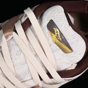 Saucony