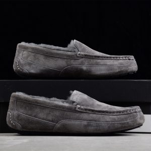 Ugg Slip-on Peas Shoes