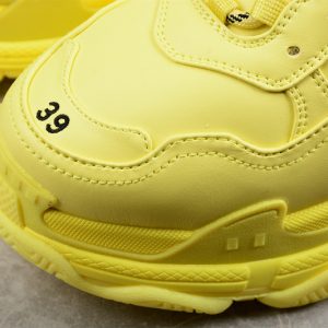 Balenciaga Triple S Dadshoes