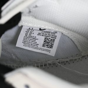 Nike SB Dunk Low Supreme