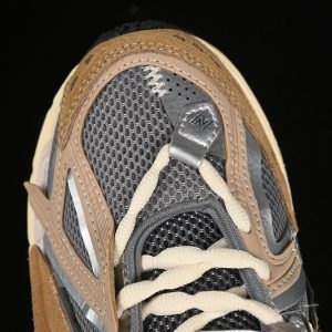 New Balance 1906