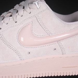 Nike Air Force 1 Low Casual Sneakers