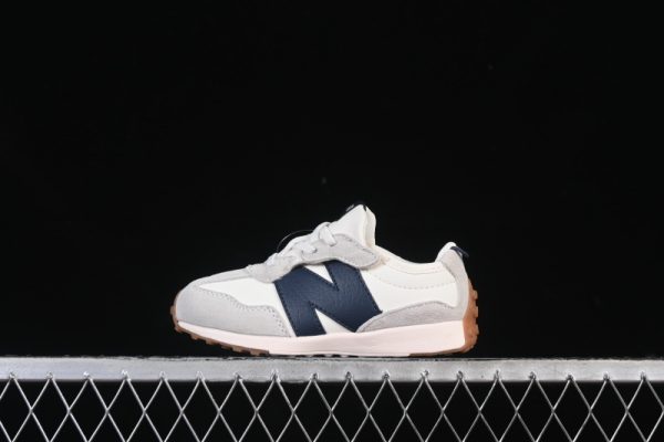 New Balance 230