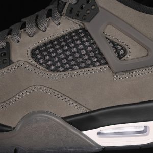Nike Jordan 4