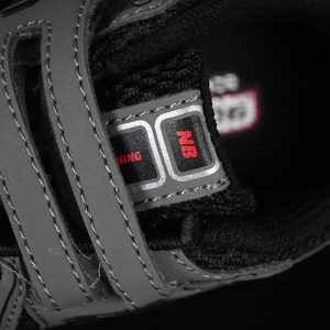 New Balance 1906