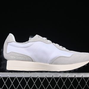 New Balance 230