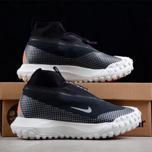 Nike ACG