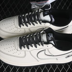Nike Air Force 1 Low Casual Sneakers