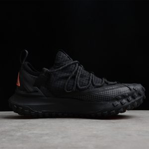 Nike ACG