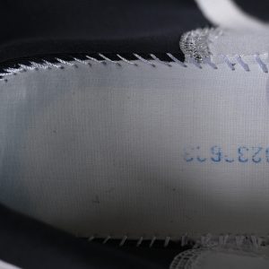 Saucony
