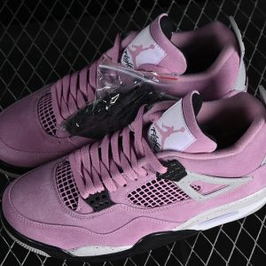 Nike Jordan 4