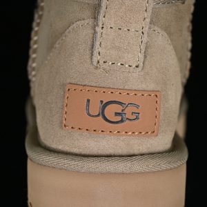 Ugg Classic Ultra Mini