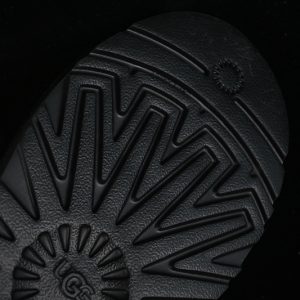 Ugg Neumel Moc