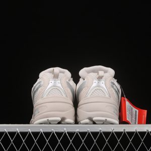 New Balance 530
