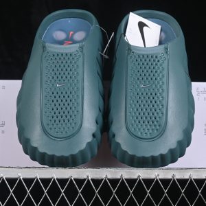 Nike Neuroscience Foot Massage Slippers