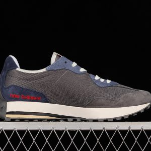 New Balance 230