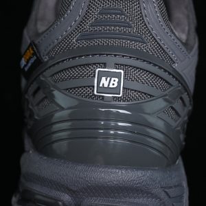 New Balance 1906