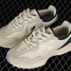 New Balance 230