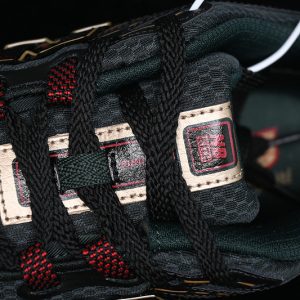 New Balance 1906