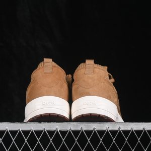 Dior B33