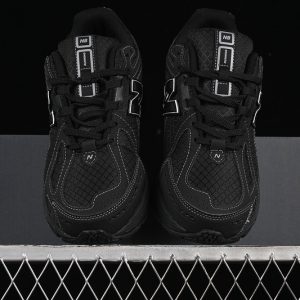 New Balance 1906