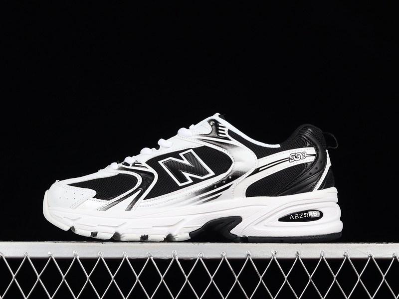 New Balance 530