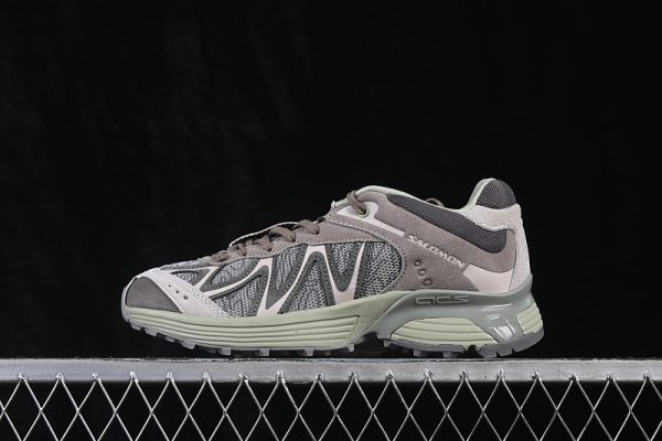 Salomon Xt Whisperd Trail Running Shoes