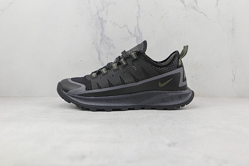 Nike ACG
