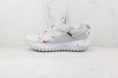 Nike ACG