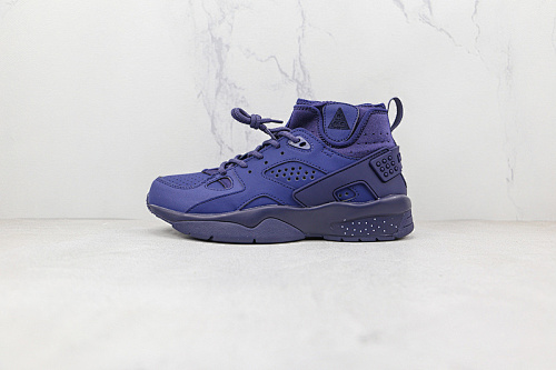 Nike ACG
