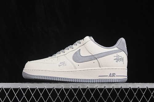 Nike Air Force 1 Low Casual Sneakers