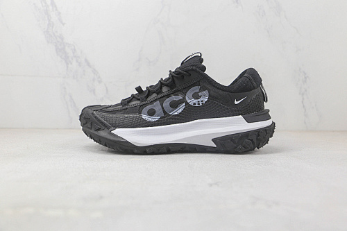Nike ACG